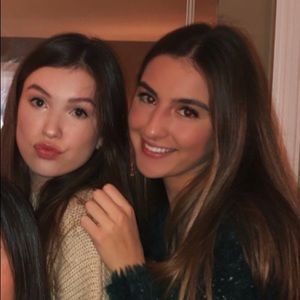 Meet your Posher, Emma